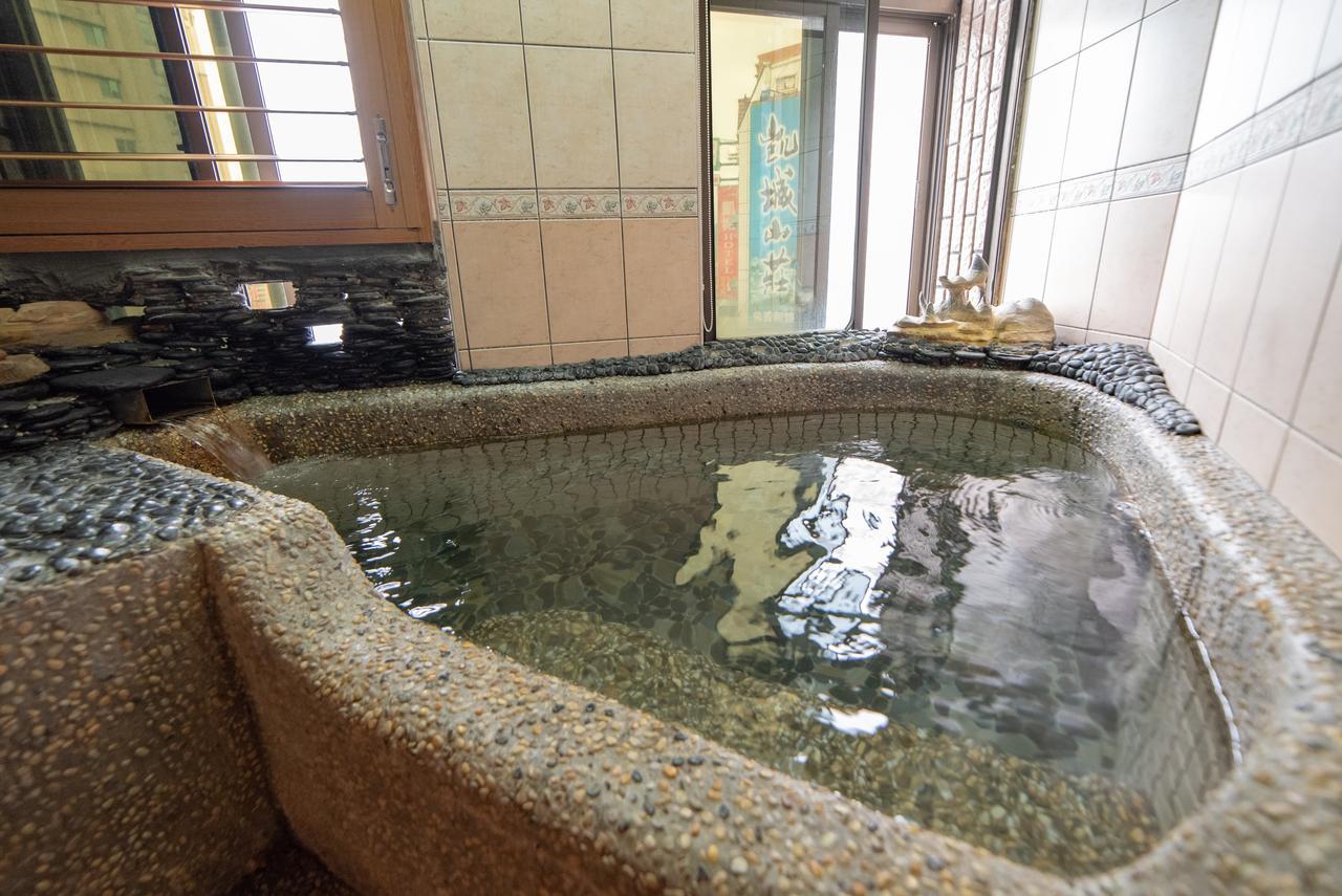 Shankou Hotspring Hotel Цзяоси Экстерьер фото